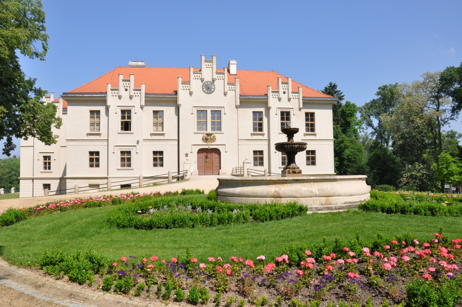 Zámek Hradiště (archiv MJPB, p.o.).
