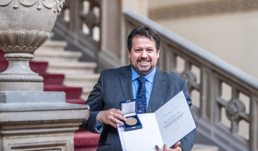 Jan Mařík received the Vojtěch Náprstek Medal